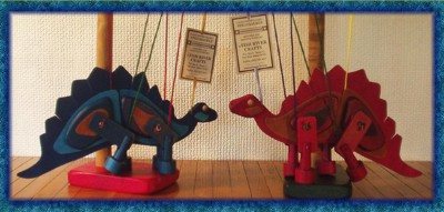 Stegasaurus - Blue & Red